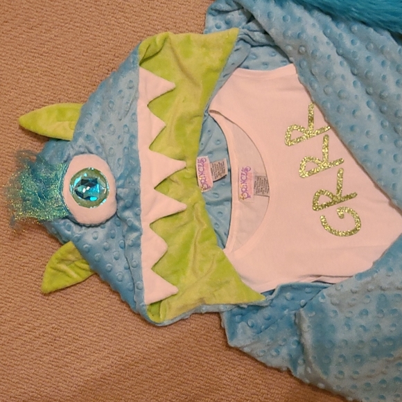 Tween Monster Costume - Picture 2 of 6